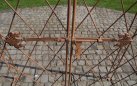 MELISA - Kolor brązowy antyczny - pergola ogrodowa z bramką retro w kilku kolorach metalowy