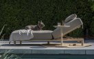 Beżowy luksusowy leżak na taras aluminiowy MADEIRA 4SO gruba poducja Boucle