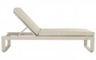 Aluminiowy jasnobezowy lezak ogrodowy z materacem Olefin MILANO