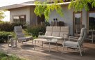 Beżowy zestaw ogrodowy FLORA Hartman 2 fotele + sofa 3-osobowa ze stolikiem