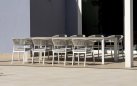 ARENZANO stół ogrodowy aluminiowy 211–276×100 blat efekt drewna nogi białe