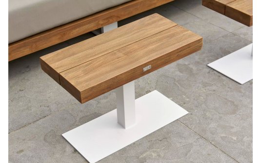 Aluminiowy biały stolik ogrodowy z blatem teak FITZ ROY