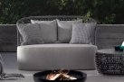 Antracytowa sofa dwuosobowa ogrodowa CUYEN bizzotto 