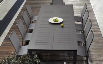 Ciemnoszary zestaw stołowy aluminiowy z rozkładanym stołem 160-240x100 KONNOR bizzotto