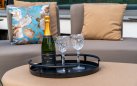 Ekskluzywny zestaw ogrodowy CALIDAD elegancka sofa, fotel i hocker z poduszkami Sunbrella