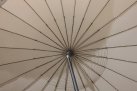 Okrągły parasol Shanghai śr. 250 cm noga centralna pochylana 4SO