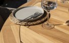 Okrągły stół ogrodowy podstawa krzyżowa beżowe aluminium blat teak średnica 160 cm PRADO 4SO