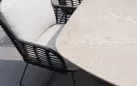 Stół jadalniany na taras PRADO 4SO ceramiczny blat podstawa krzyżowa grafitowa / krzesła Fabrice