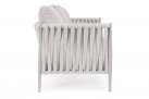 Szeroka designerska sofa na taras aluminiowa JACINTA beżowa poduszki Olefin