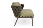 Oliwkowa sofa dwuosobowa nowoczesna aluminiowa HARLOW poduszki Olefin