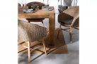 Duży stół z drewna teak MAVERICK 240 okrągłe nogi bizzotto krzesło GENESIS