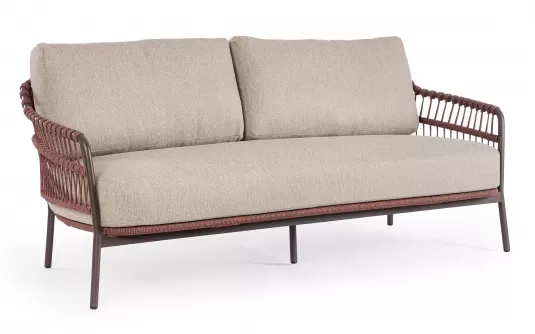 Brązowa sofa ogrodowa TALAIA z oplotem z liny poliprop w kolorze bordowobrązowym / beżowe poduszki bizzotto Brązowa sofa ogrodowa TALAIA z oplotem z liny poliprop w kolorze bordowobrązowym / beżowe poduszki bizzotto
