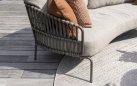 Zaokrąglona 3-osobowa sofa wypoczynkowa CAPALBIO  4SO