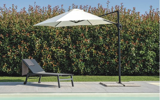 Sześciokątny parasol z noga boczną TONDO Ø 270 cm kremowe poszycie Sześciokątny parasol z noga boczną TONDO Ø 270 cm kremowe poszycie