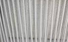 Zestaw ogrodowy BORA BORA – okrągły stół Ø 160 cm z krzesłami z aluminium i poduszkami All Weather antracyt