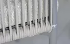 Zestaw ogrodowy BORA BORA – okrągły stół Ø 160 cm z krzesłami z aluminium i poduszkami All Weather antracyt