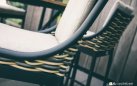 Zestaw barowy ogrodowy MILOU czarny aluminiowy / technorattan / drewno teak dla 4 osób 