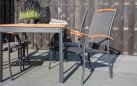 Aluminiowy stół ogrodowy z blatem z deseczek z teaku MONZA 150 x 90.