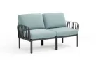 Sofa dwuosobowa modułowa z polipropylenu komodo nardi z poduszkami subrella