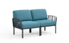 Sofa dwuosobowa modułowa z polipropylenu komodo nardi z poduszkami subrella