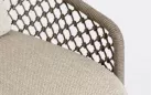 Nowoczesna sofa ogrodowa 2,5 osobowa z grubymi poduszkami olefin corbetta bizzotto beżowa