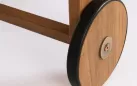 Leszek ogrodowy na kółkach z regulowanym oparciem z drewna akacji danubio bizzotto